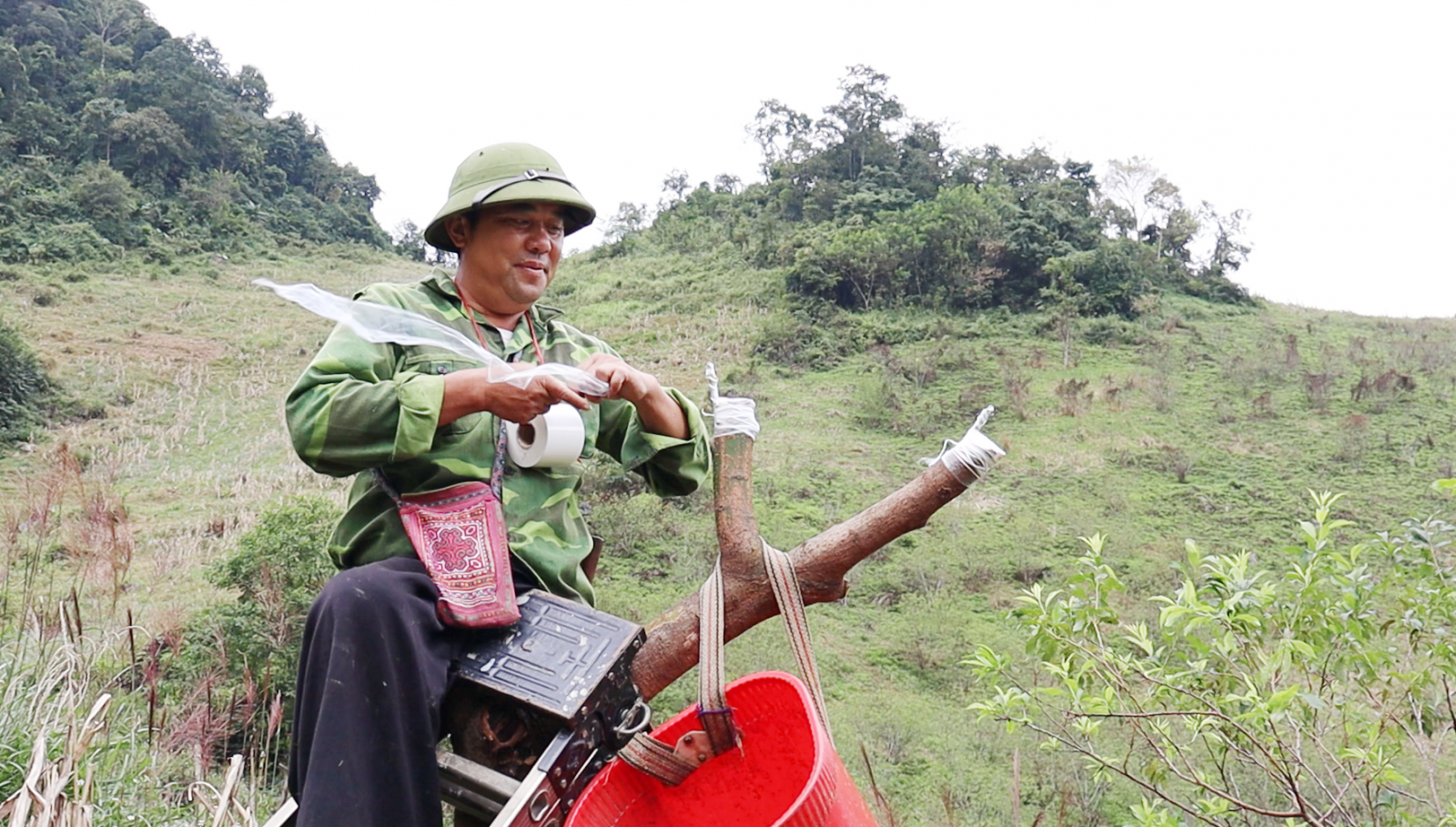 phổ biến giáo dục pháp luật cho bà con dân tộc vùng cao 2